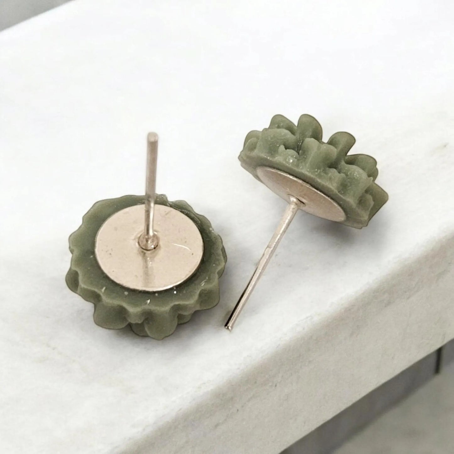 Green Floral Resin Stud Earrings
