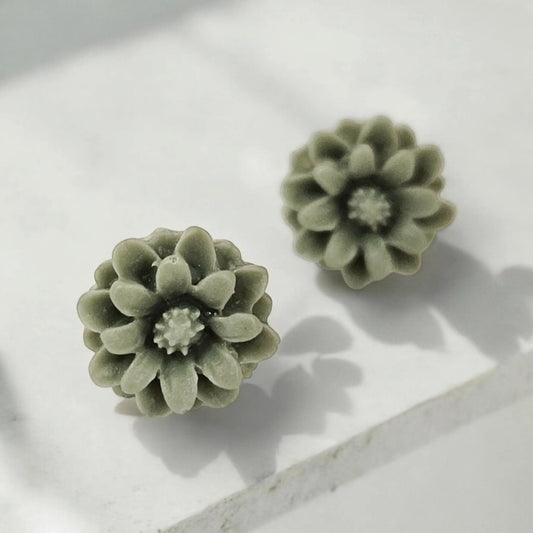 Green Floral Resin Stud Earrings