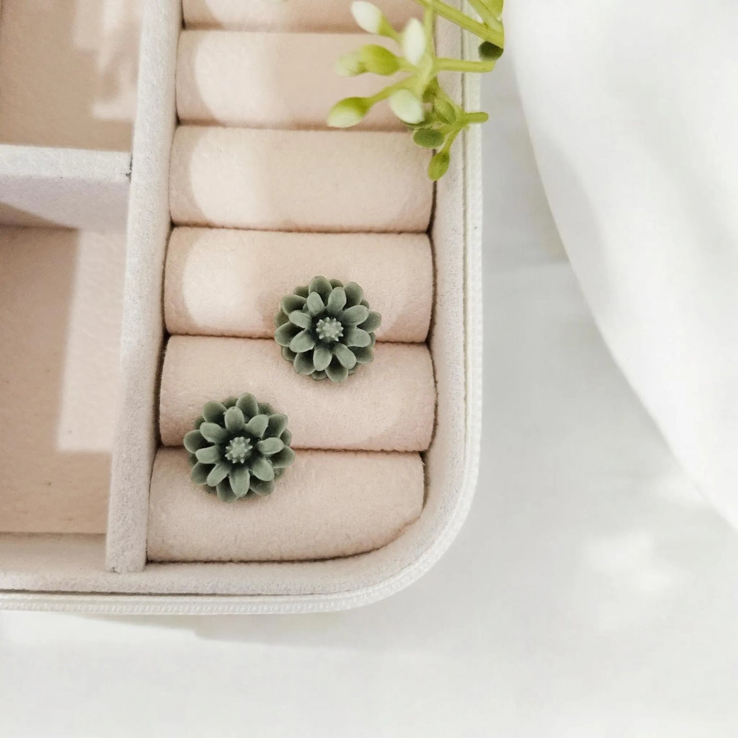 Green Floral Resin Stud Earrings