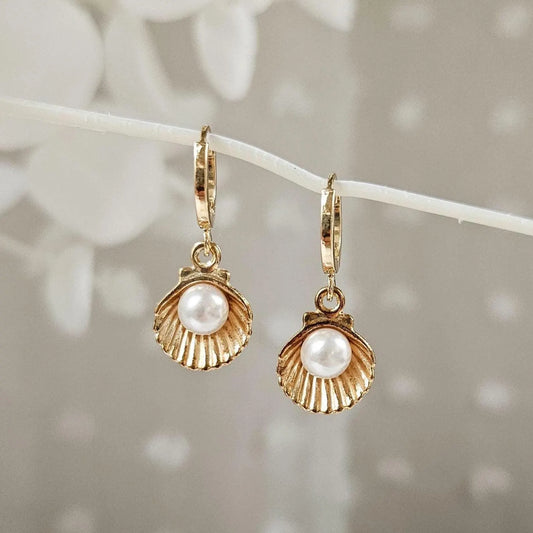 Gold Seashell Pearl Earrings